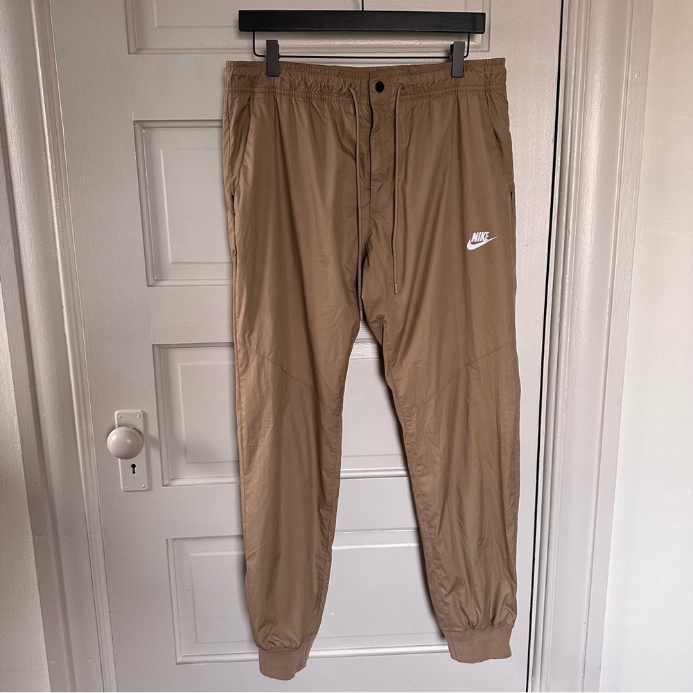 Nike wind running jogger pant